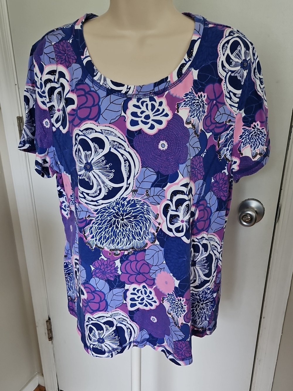 T By Talbots Spring Blossoms Tee Size XL
